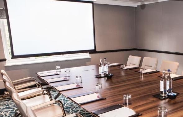 Elite Venue Selection Felbridge - Gatwick offer