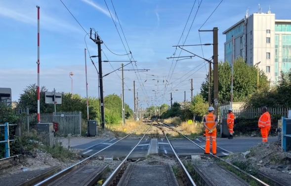 West London level crossing revamp to bring half-term journey changes
