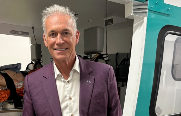 Dr Hilary Jones MBE joins air ambulance as Ambassador